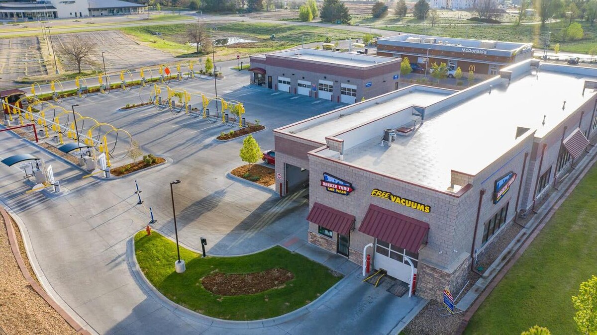 Images Breeze Thru Car Wash - West Greeley