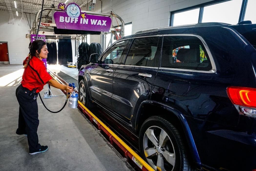 Images Breeze Thru Car Wash - West Greeley