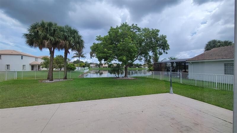 Images Manuel Alfonso Galeano With Weston International Realty