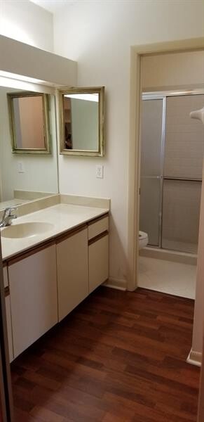 Images Manuel Alfonso Galeano With Weston International Realty