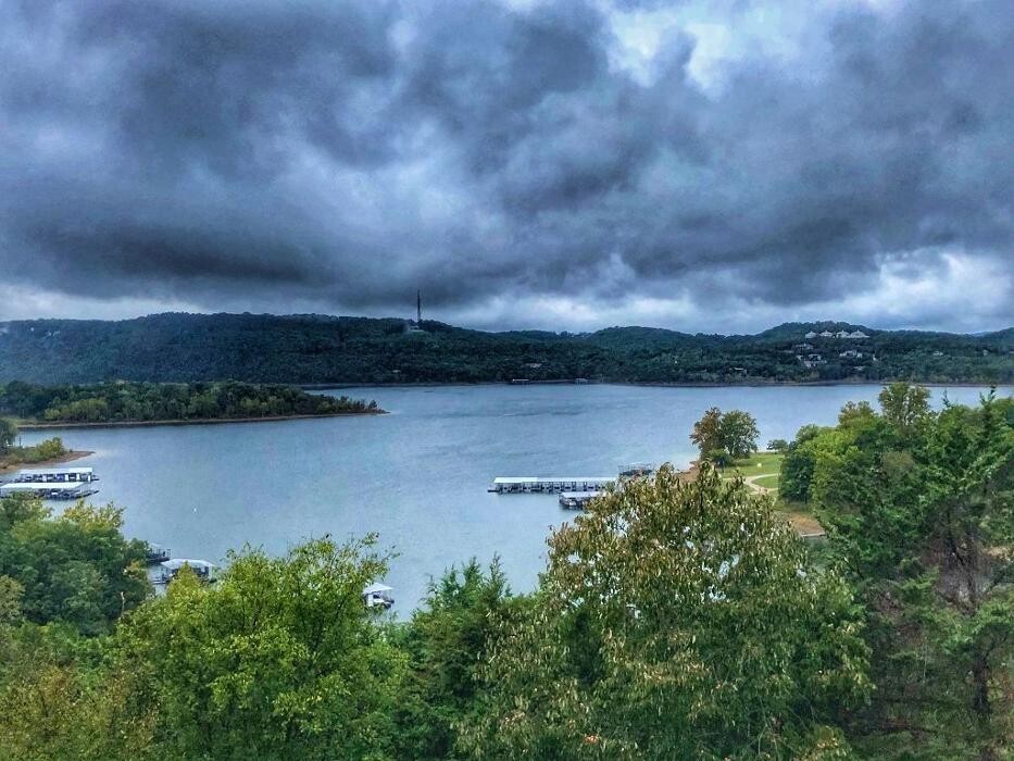 Images Victory Properties