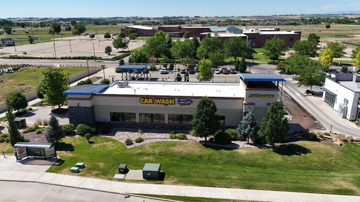 Images Breeze Thru Car Wash - East Loveland