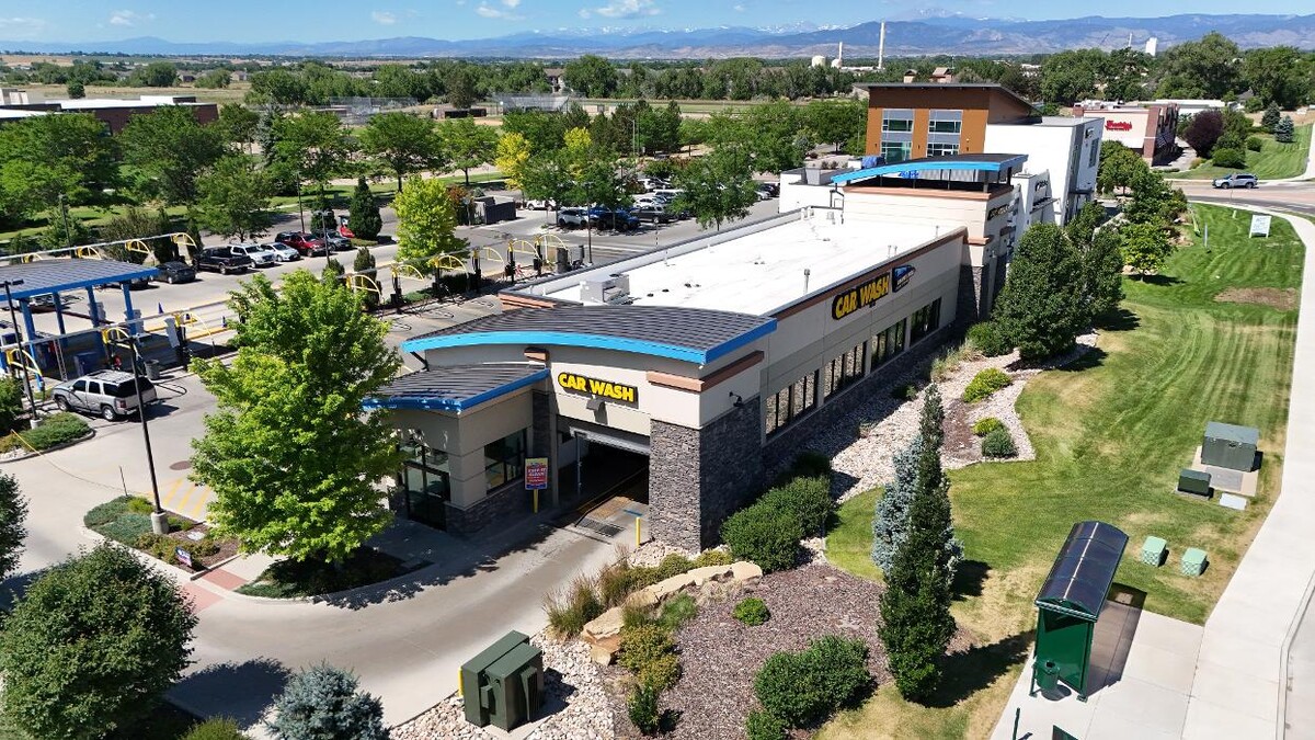 Images Breeze Thru Car Wash - East Loveland