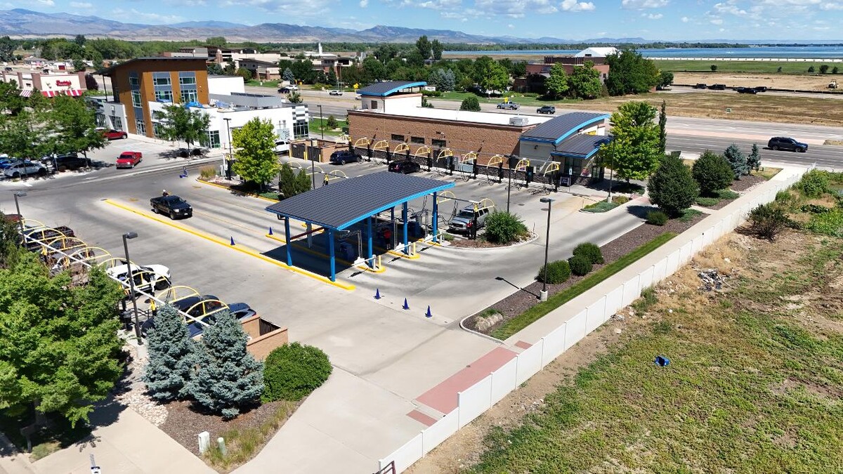 Images Breeze Thru Car Wash - East Loveland