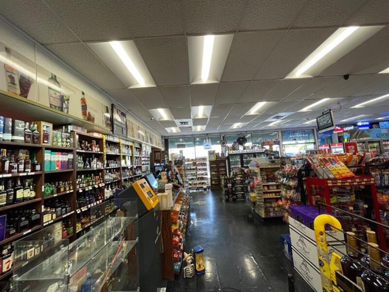 Images BudgetCoinz Bitcoin ATM