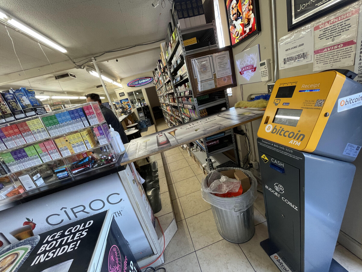 Images BudgetCoinz Bitcoin ATM