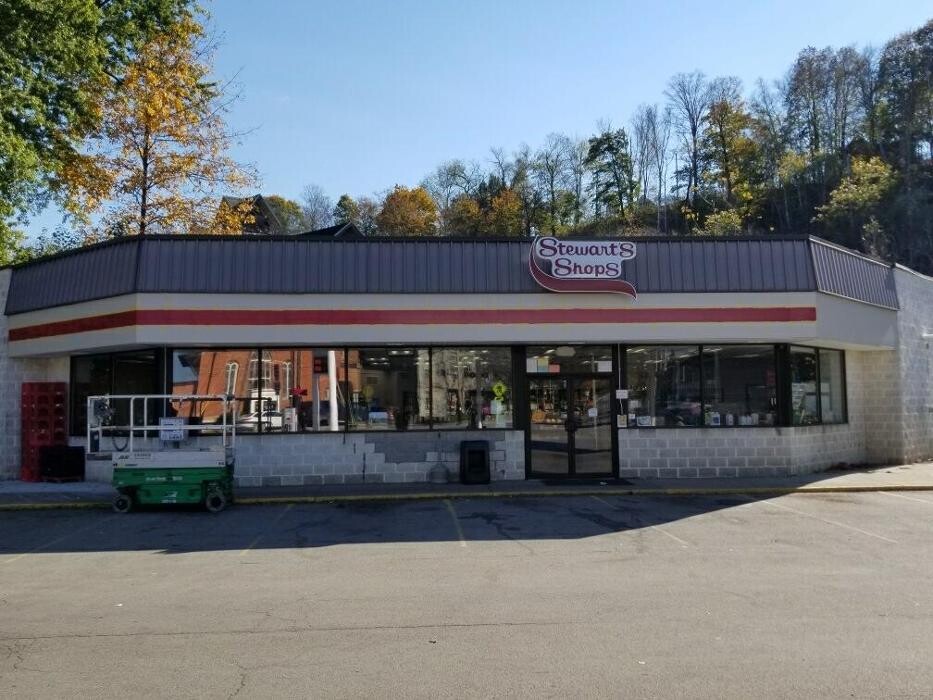 Images Stewart's Shops