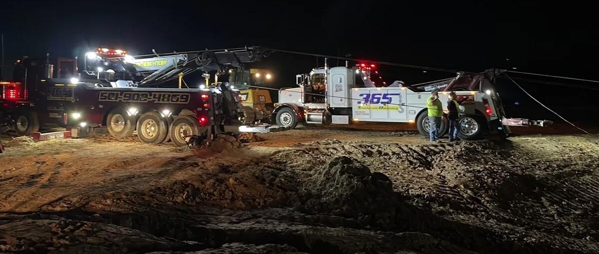 Images 365 Towing and Recovery