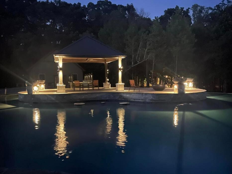 Images Outdoors Well Lit, Inc.