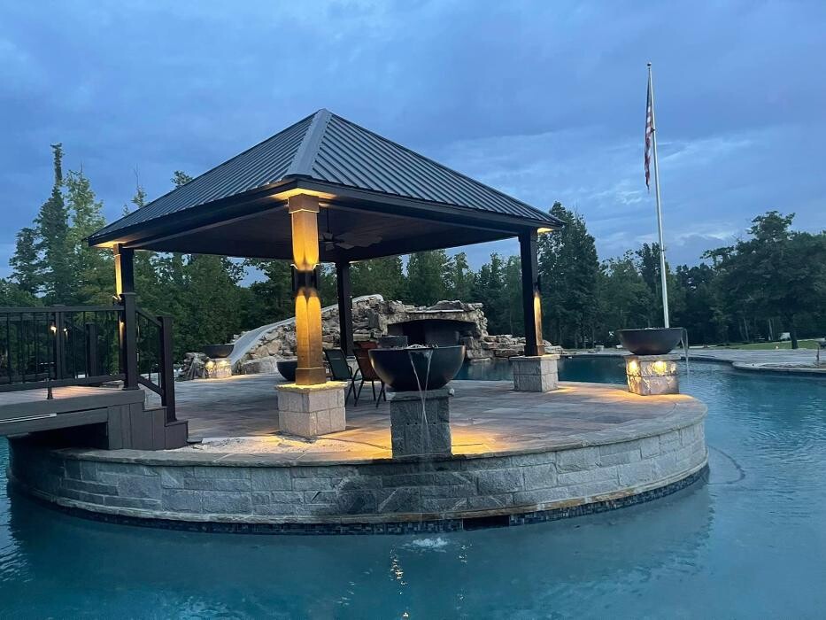 Images Outdoors Well Lit, Inc.