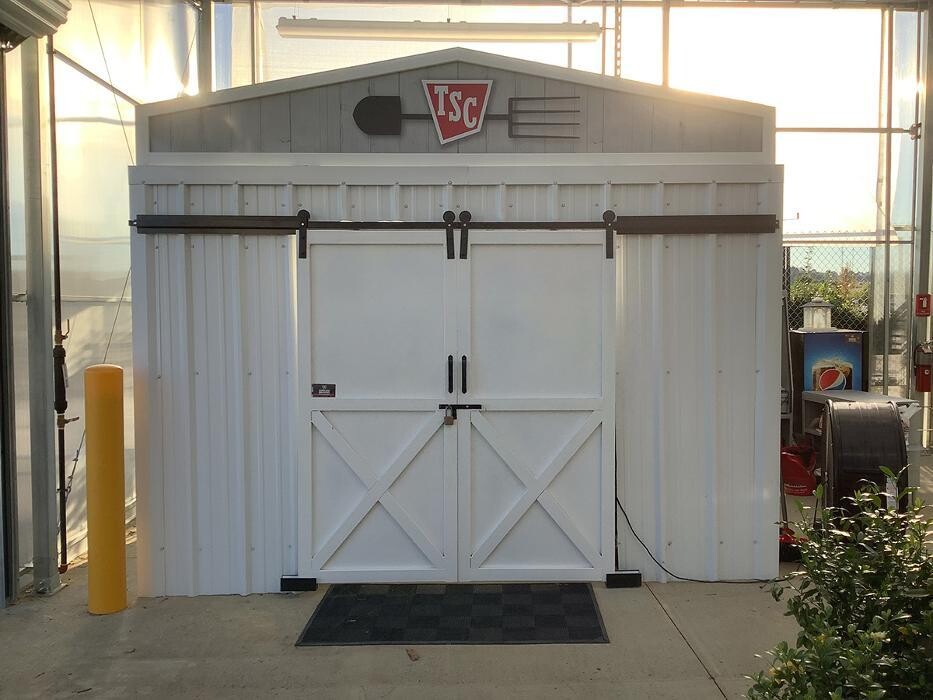 Images Tractor Supply Co.