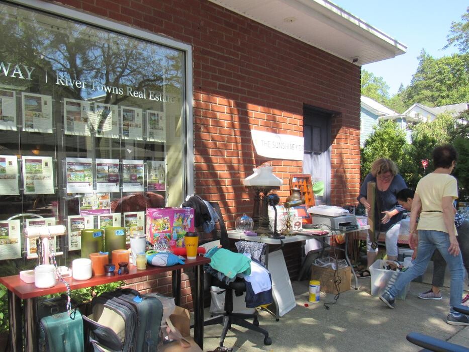 Images Berkshire Hathaway HomeServices River Towns Real Estate