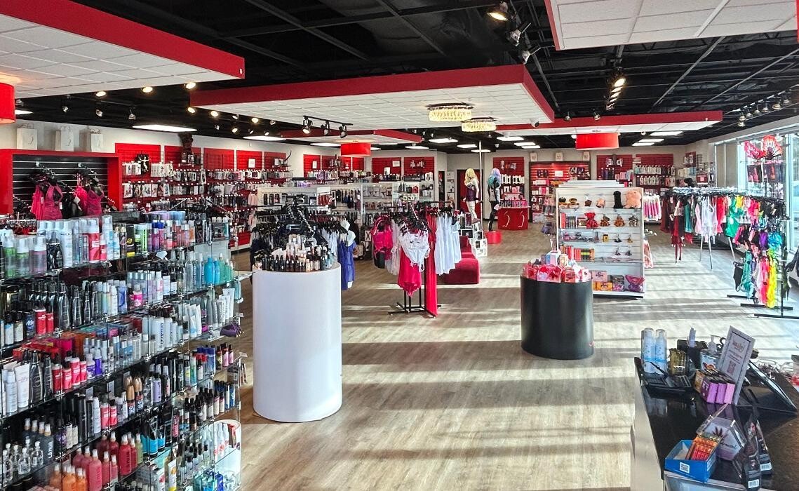 Images Adam & Eve Stores