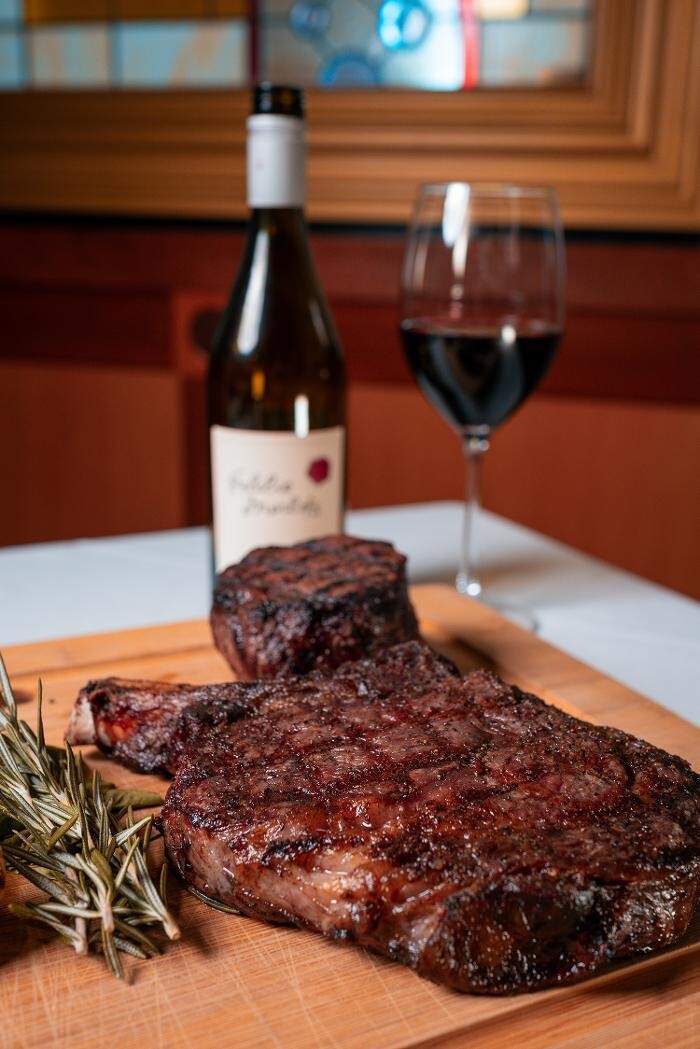 Images Eddie Merlot's