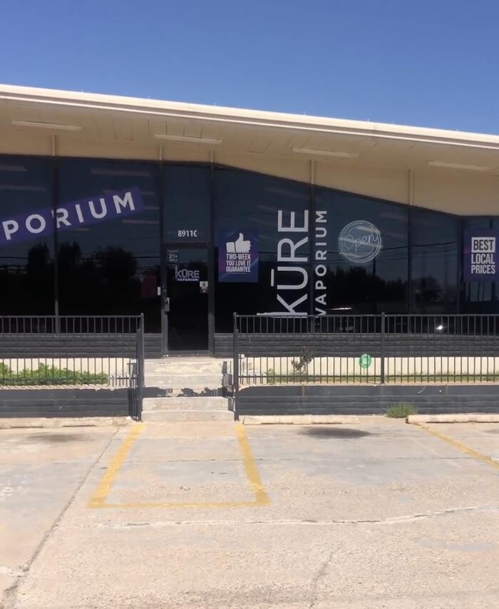 Images CoinFlip Bitcoin ATM - Kure Vaporium (Midwest City)