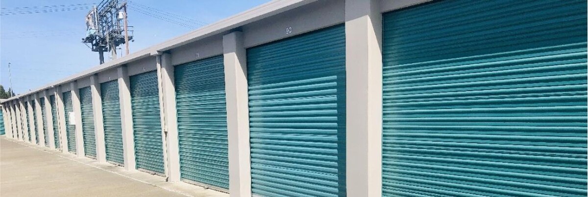 Images Bay Area Self Storage Belmont/San Carlos
