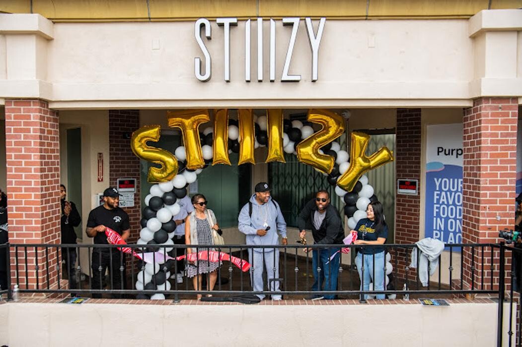 Images STIIIZY Western (Koreatown)