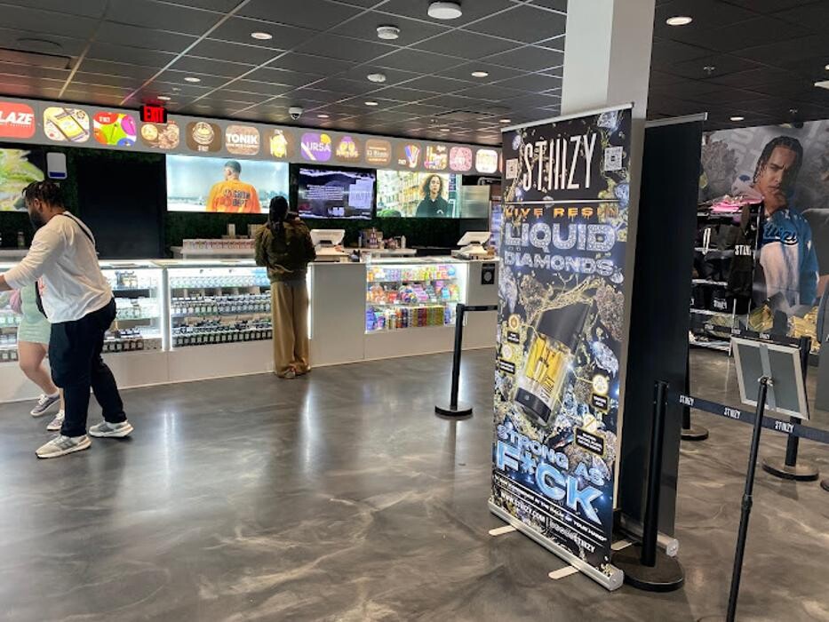 Images STIIIZY Western (Koreatown)