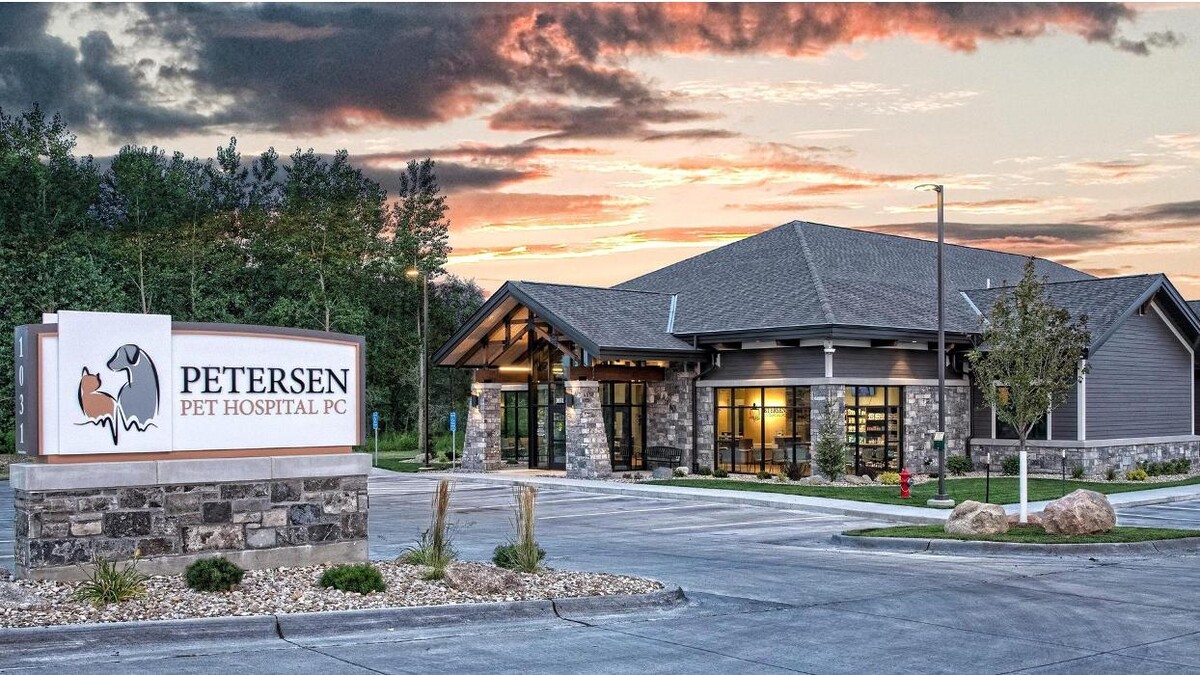 Images Petersen Pet Hospital