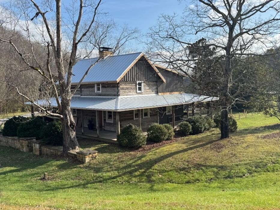 Images 7H Roofing and Construction