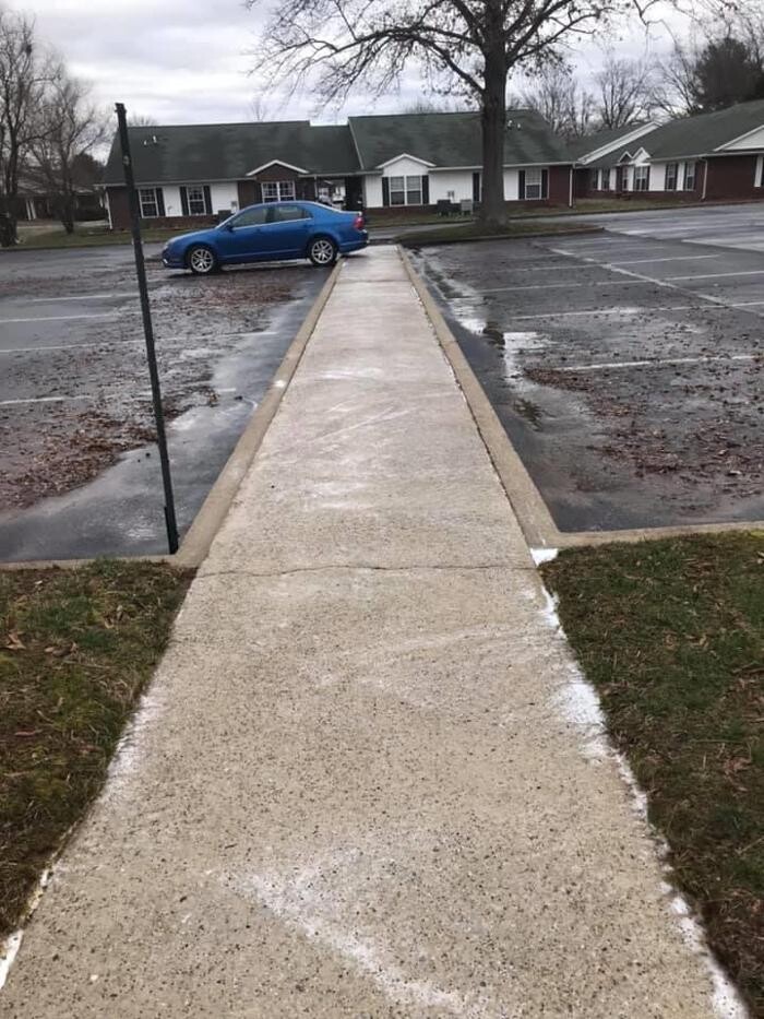 Images Powell's Pressure Washing