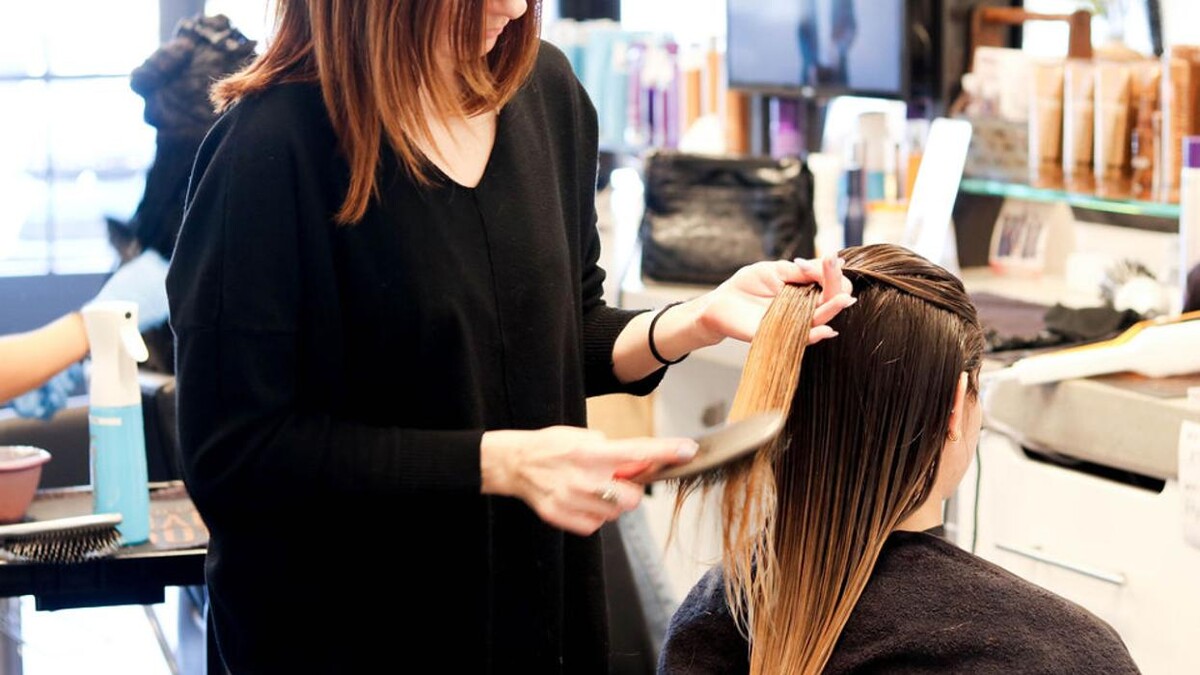 Images The Smoothbar - Brazilian Blowout and Keratin Experts
