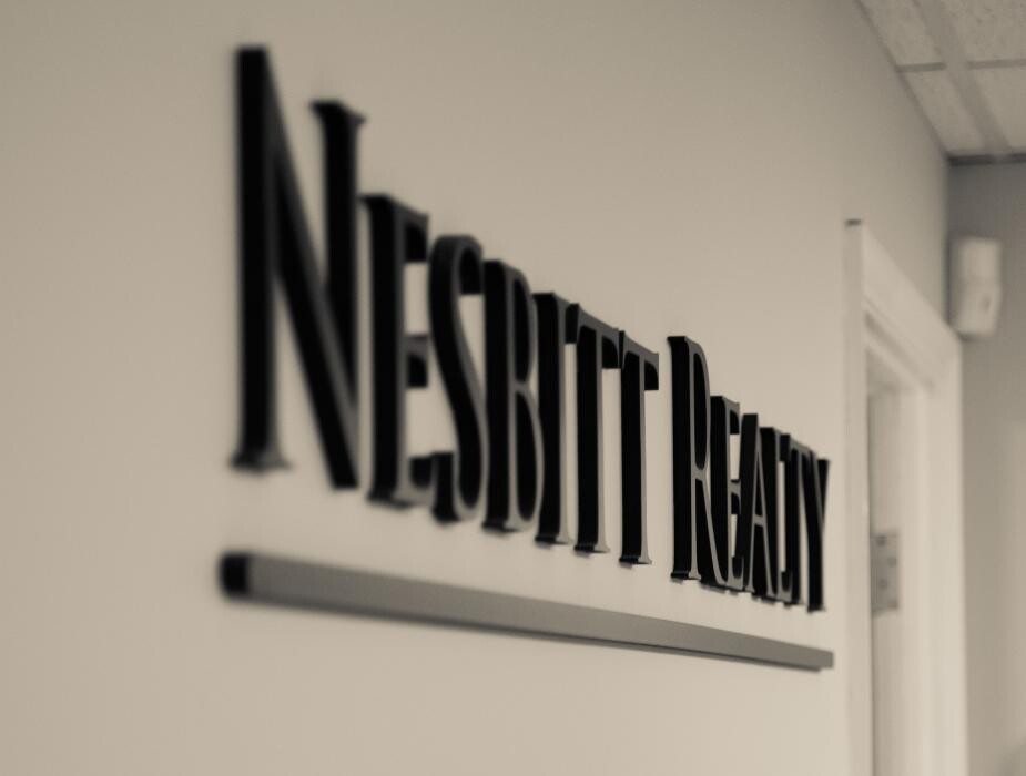 Images Nesbitt Realty