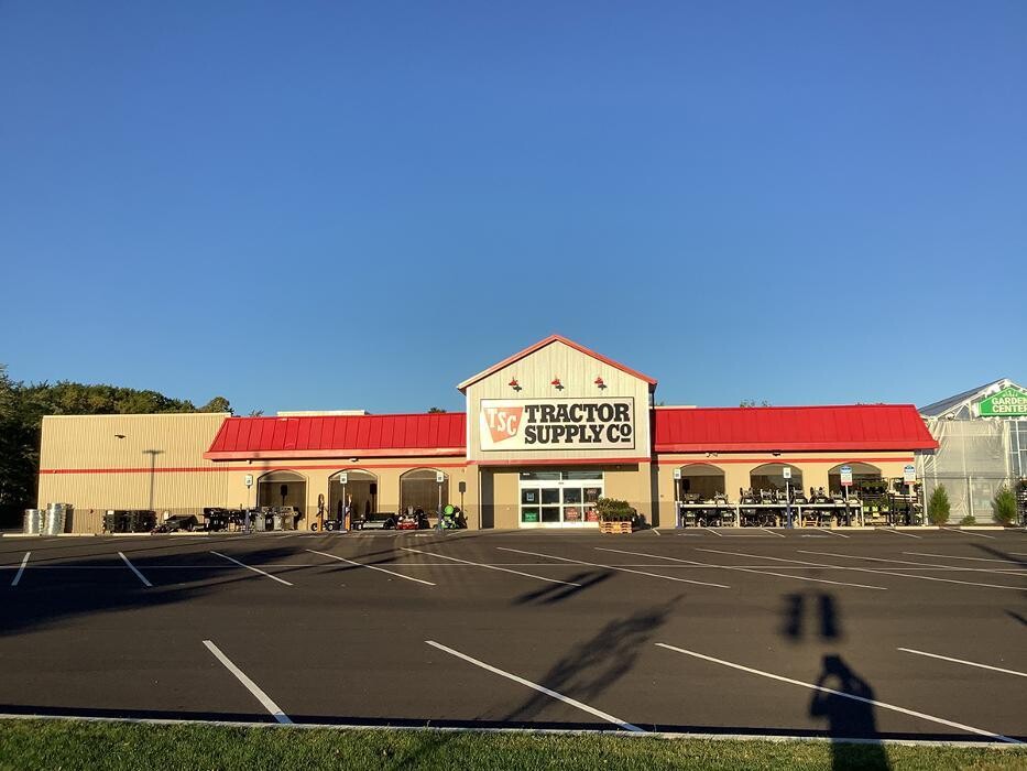 Images Tractor Supply Co.