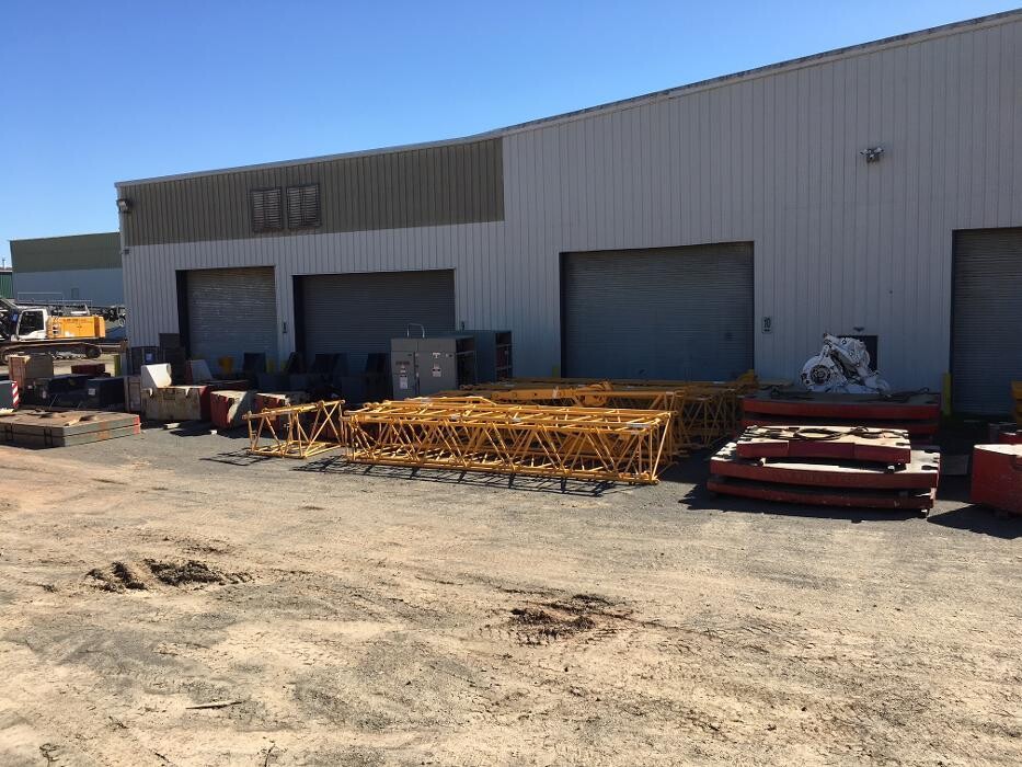 Images Liebherr USA, Co.