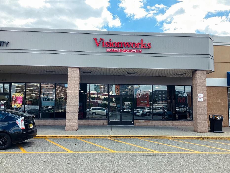 Images Visionworks Newport Plaza