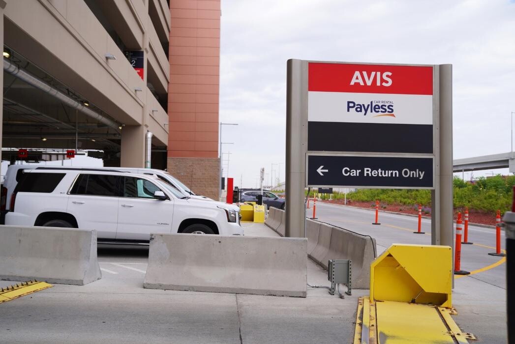 Images Avis Car Rental