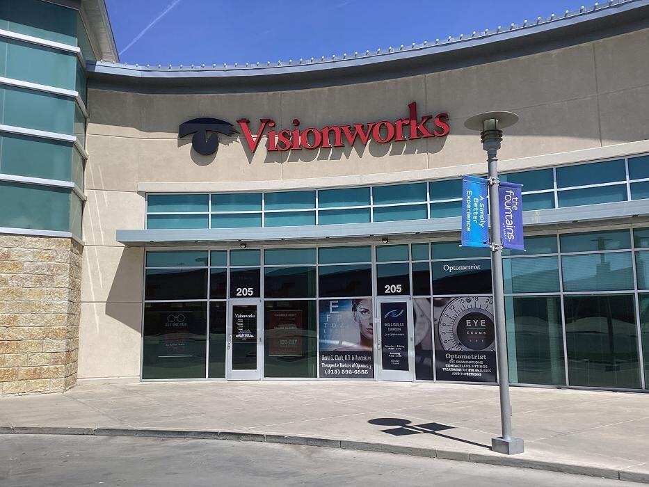 Images Visionworks Fountains at Farah