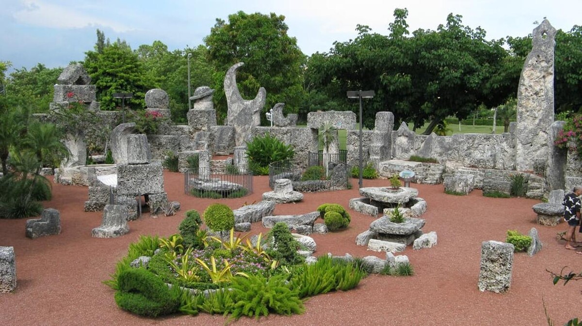 Images Coral Castle