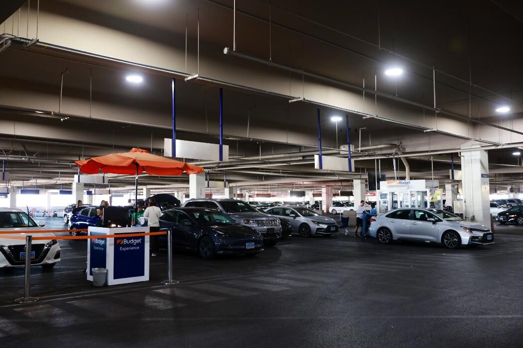 Images Budget Car Rental