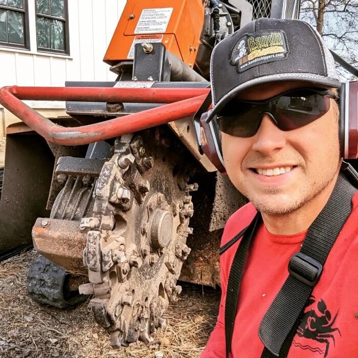 Images Southern Crab Stump Grinding