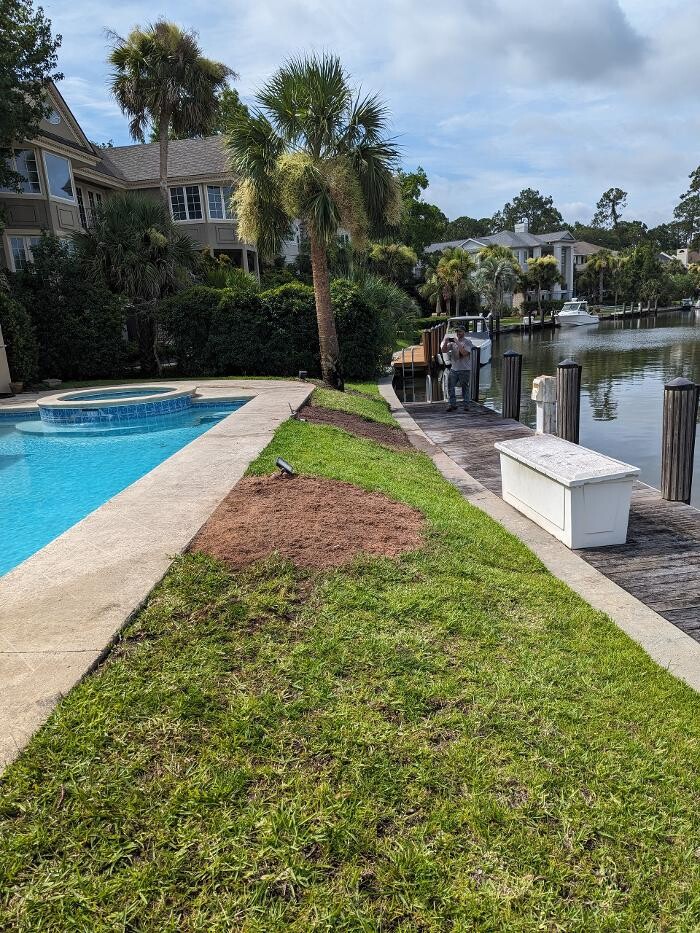 Images Southern Crab Stump Grinding