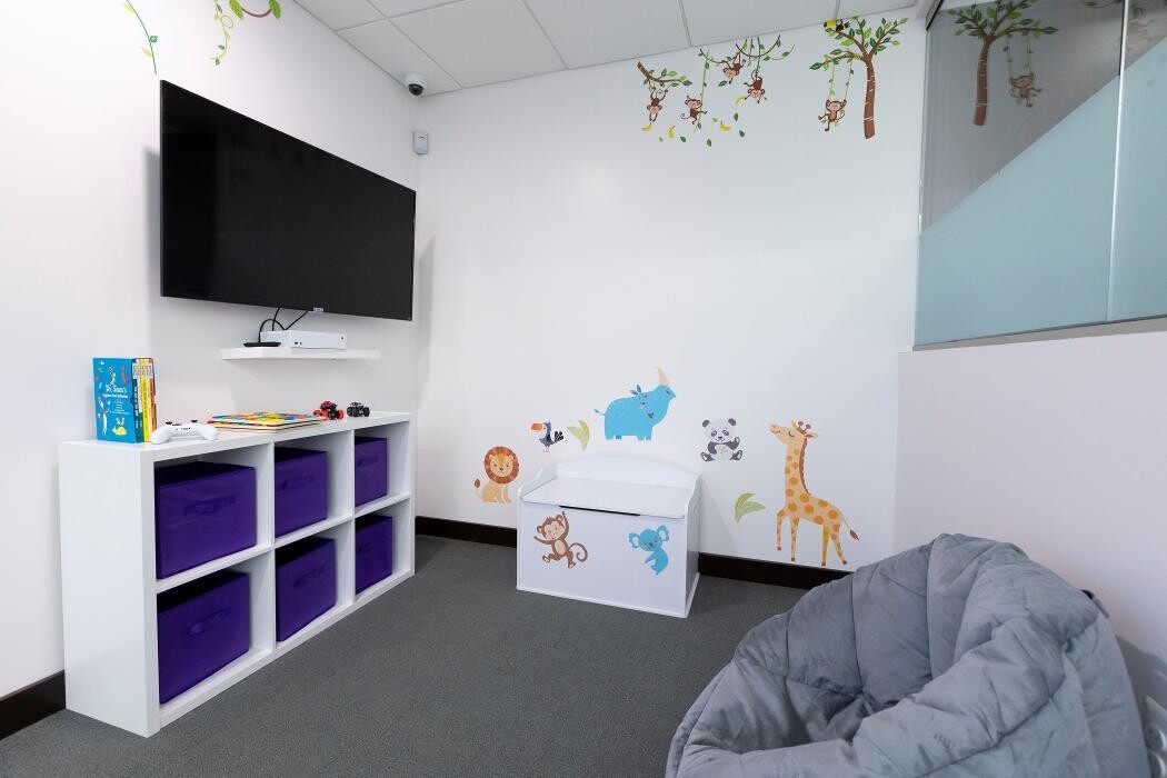 Images Diamonds Direct Troy