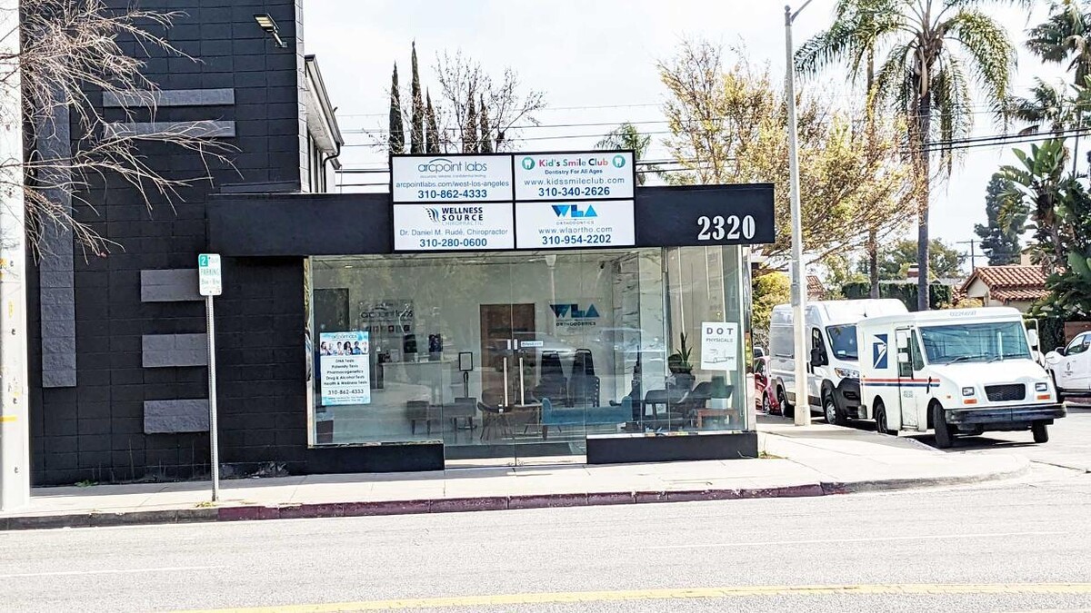 Images ARCpoint Labs of West Los Angeles