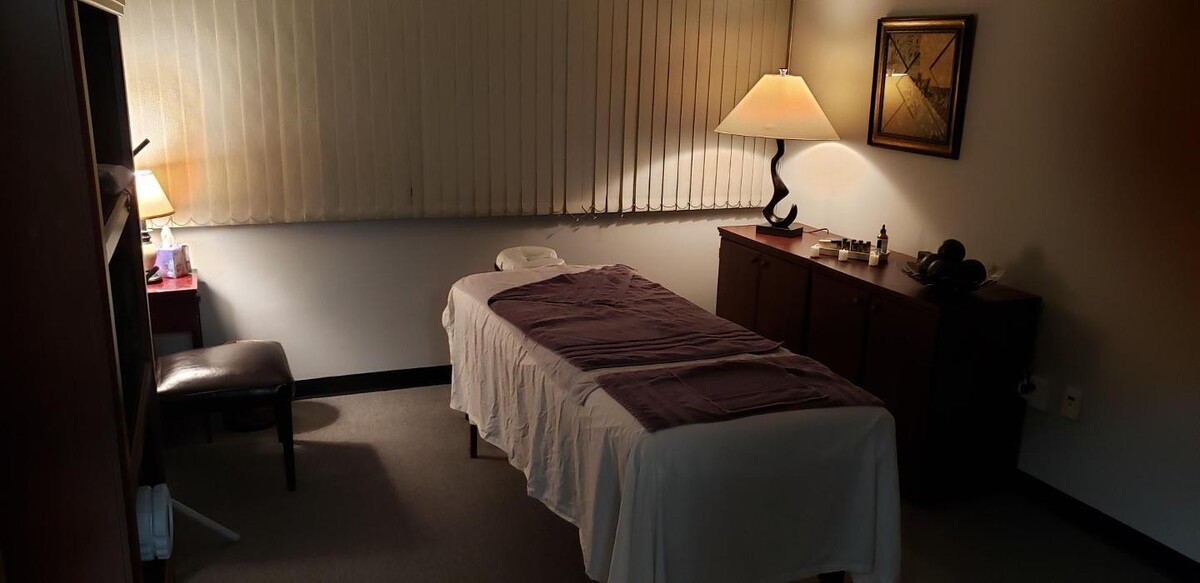 Images Fusion Wellness Therapies: Mental Health Sanctuary