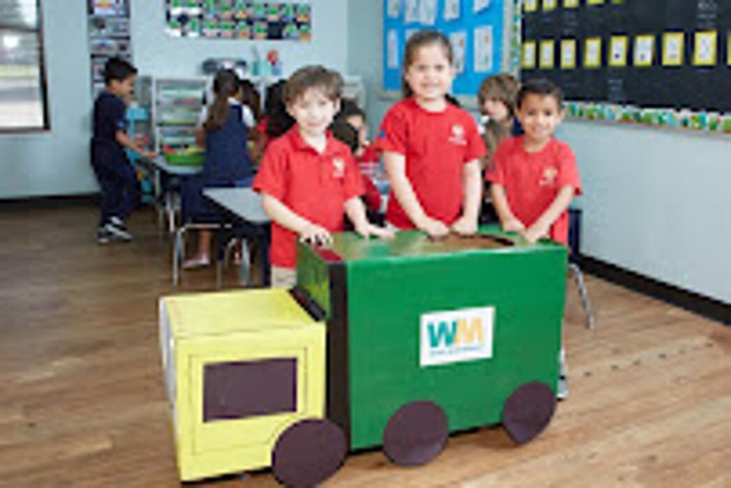 Images Spanish Schoolhouse