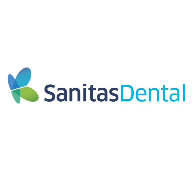 Sanitas Dental Doral Logo