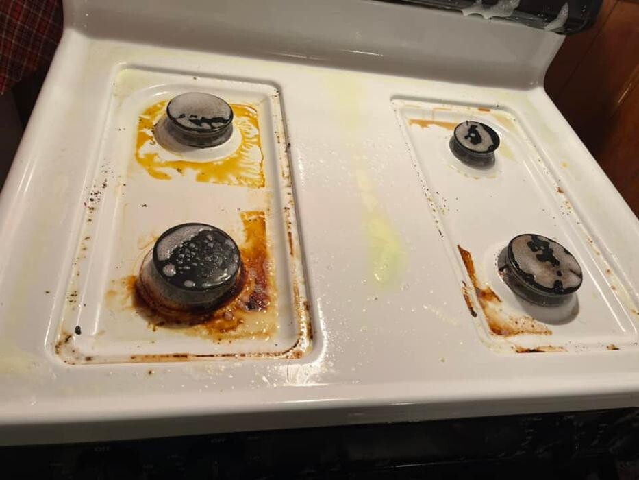 Images Essential cleaning service