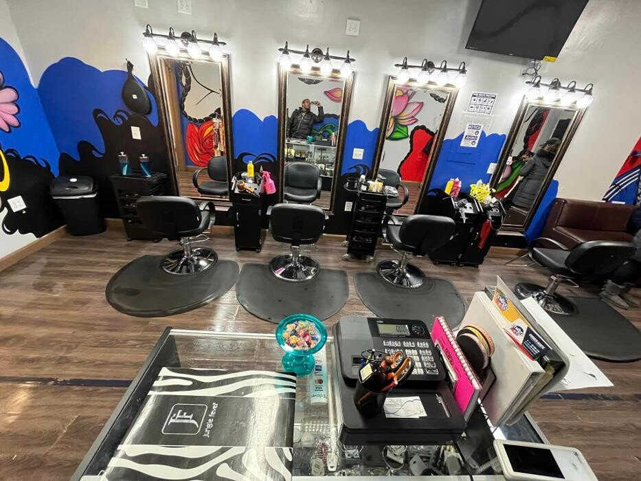 Images Essential cleaning service