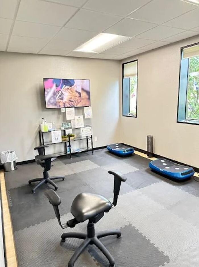 Images The Nerve and Disc Institute