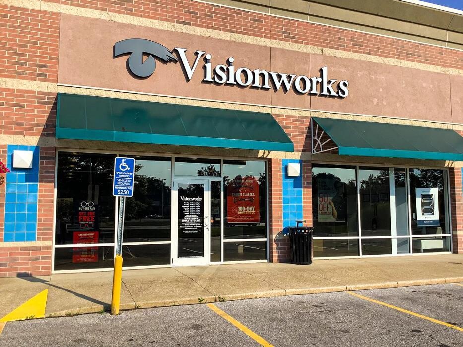 Images Visionworks Avon Commons