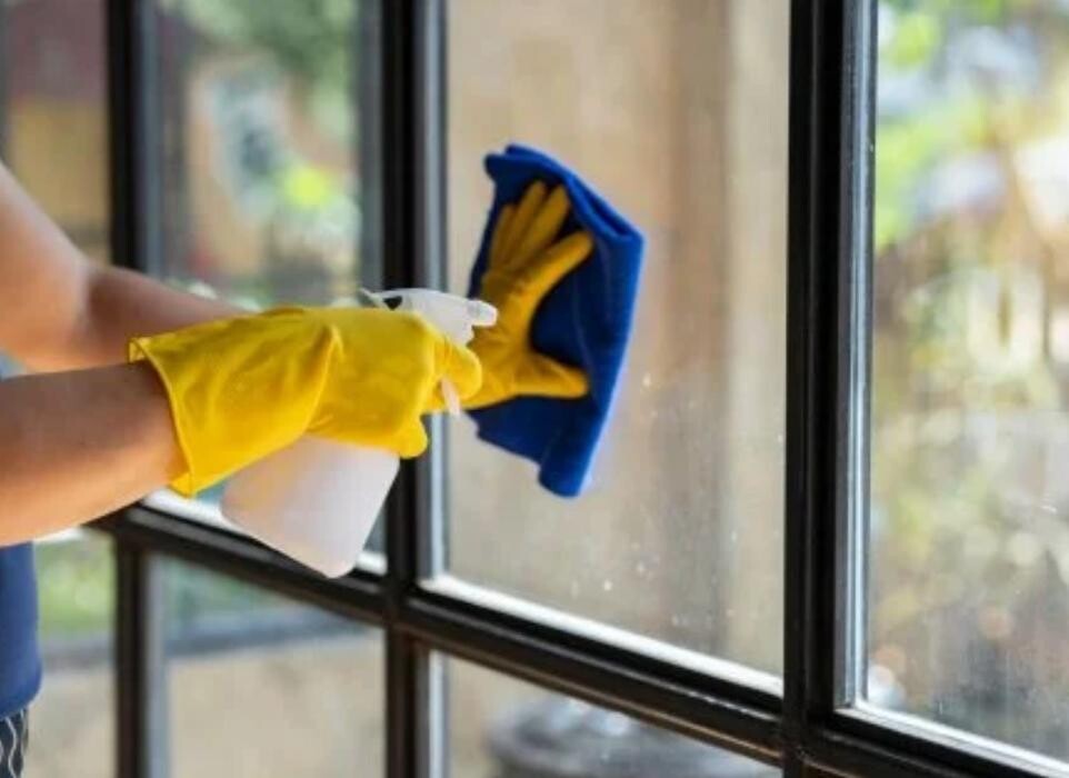 Images A HOME MAID CLEAN, INC.