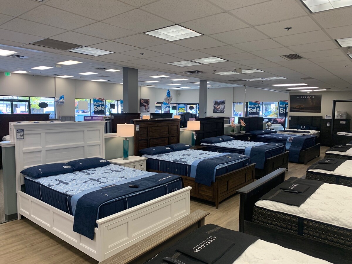 Images Mancini's Sleepworld Los Gatos