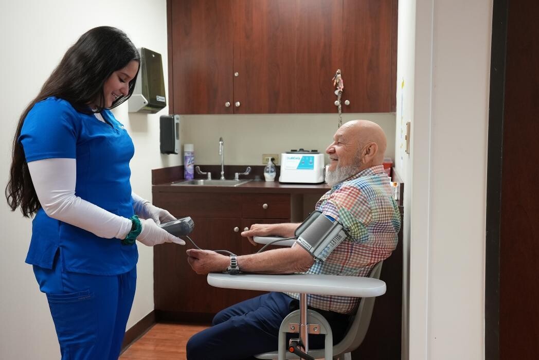 Images Familiar Medical Center - Cutler Bay