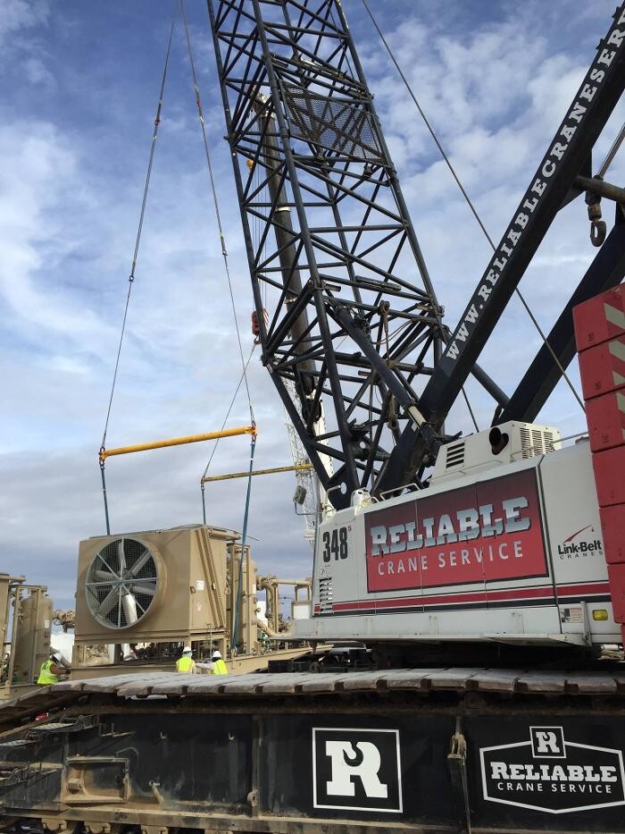 Images Reliable Crane Service
