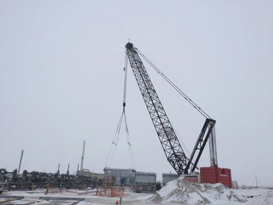Images Reliable Crane Service